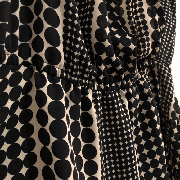 Who What Wear Sleeveless Blouse - Picture 9 of 15